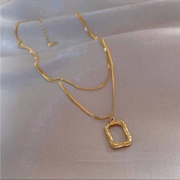 New Gold Chain Layering Pendant Necklace - Picture 10 of 15
